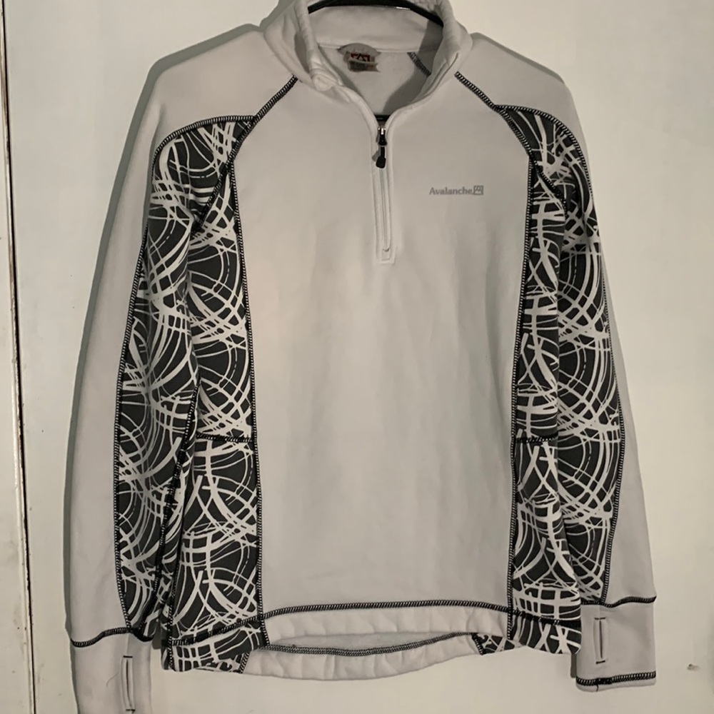Avalanche Versatile Quarter Zip